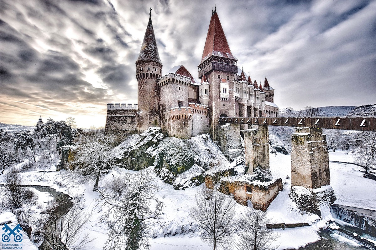 Burg Corvin / Hunedoara im Winter
